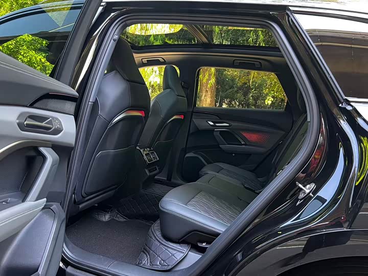 Audi Q5L 2026 2026款 2.0T 千万用户专享版