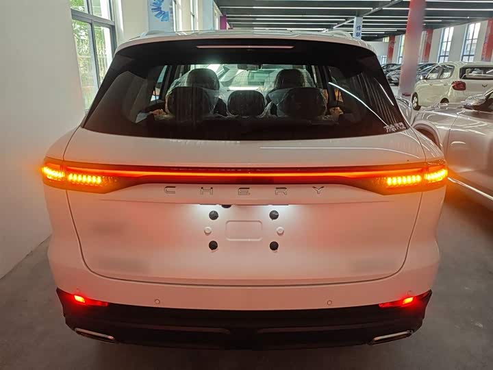 Chery Tiggo 8L 2025 2025款 2.0T 两驱长虹版 5座