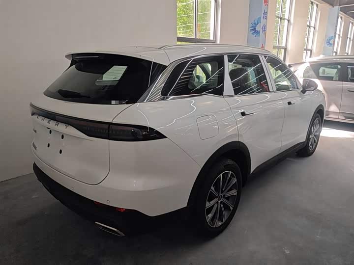 Chery Tiggo 8L 2025 2025款 2.0T 两驱长虹版 5座