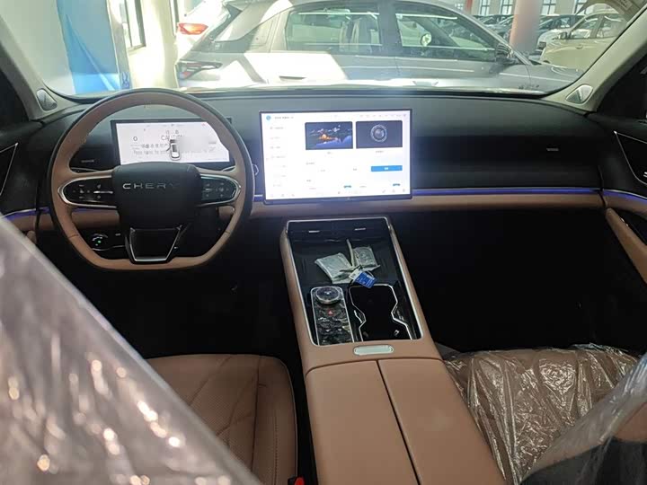 Chery Tiggo 8L 2025 2025款 2.0T 两驱长虹版 5座