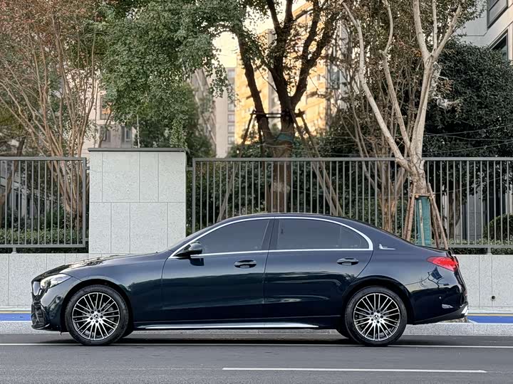 Фото 3 - Mercedes-Benz C-Class
