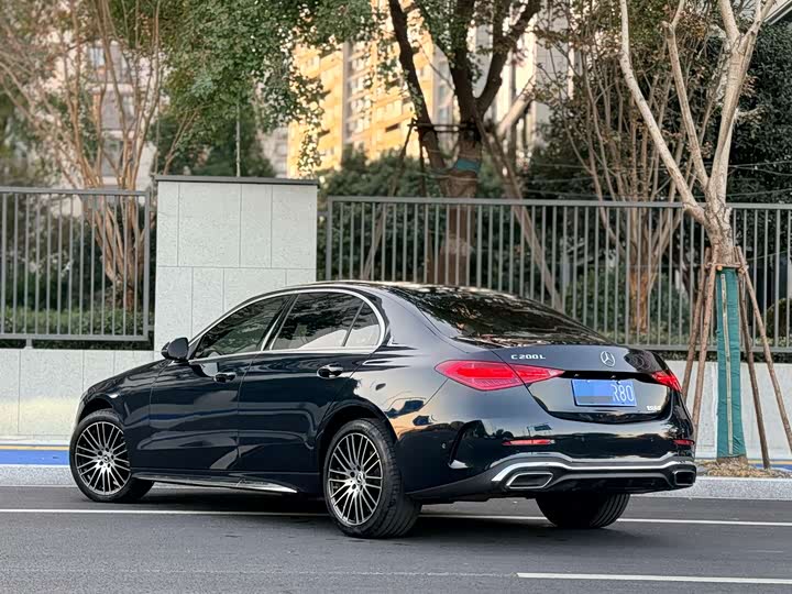 Фото 4 - Mercedes-Benz C-Class