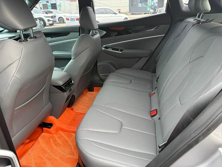 Geely Atlas 2026 2026款 1.5TD 向往