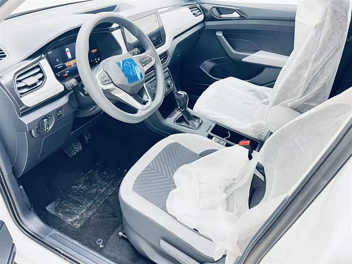Volkswagen Tharu 2026 2026款 新锐 1.5L 锐进版