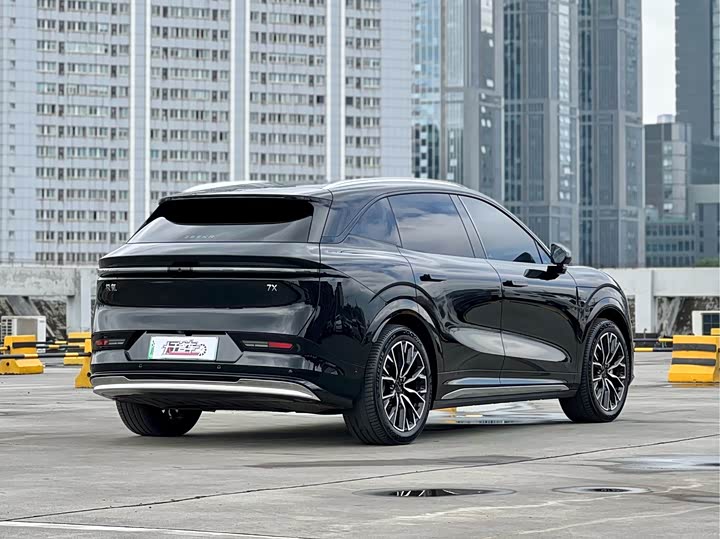 Zeekr 7X 2025 2025款 75kWh 后驱智驾版