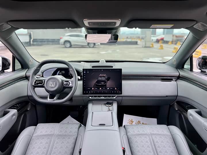 Zeekr 7X 2025 2025款 75kWh 后驱智驾版