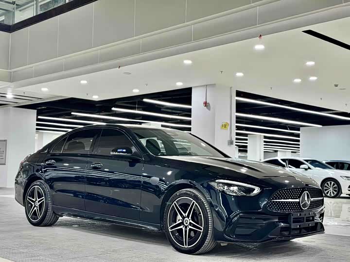Zdjęcie 3 - Mercedes-Benz C-Class