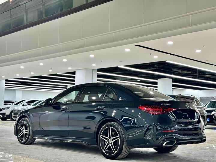 Zdjęcie 6 - Mercedes-Benz C-Class
