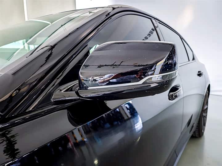 Фото 8 - Cadillac CT5