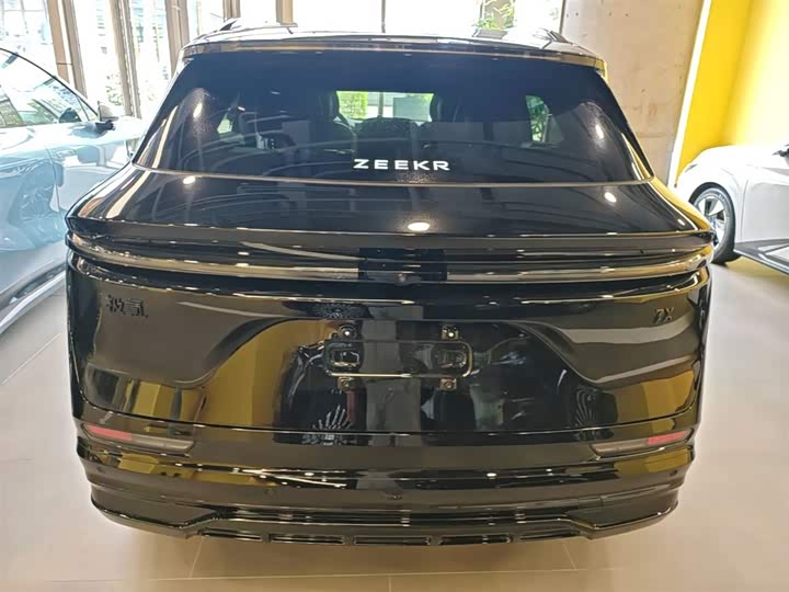 Zeekr 7X 2026 2026款 75kWh 后驱MAX版