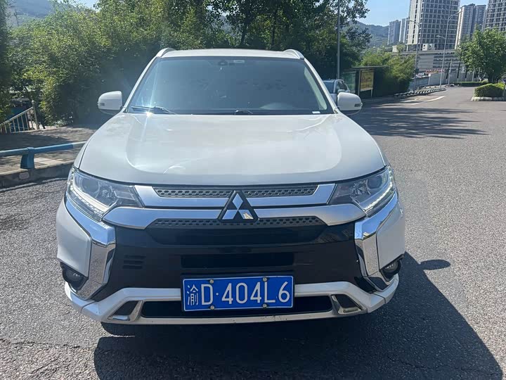 2023 Mitsubishi Outlander