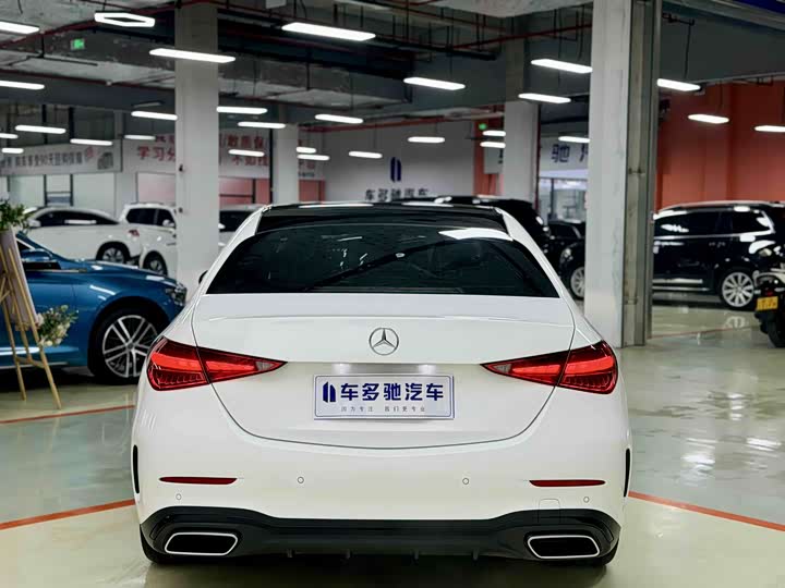 Zdjęcie 9 - Mercedes-Benz C-Class