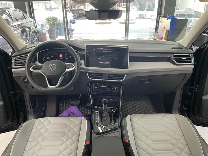 Фото 8 - Volkswagen Tayron