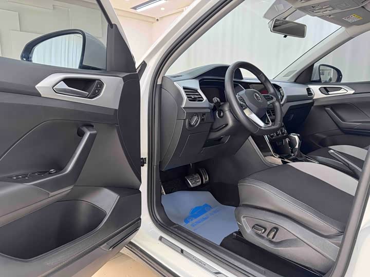 Volkswagen Tacqua 2021 2021款 280TSI DSG R-Line智联版