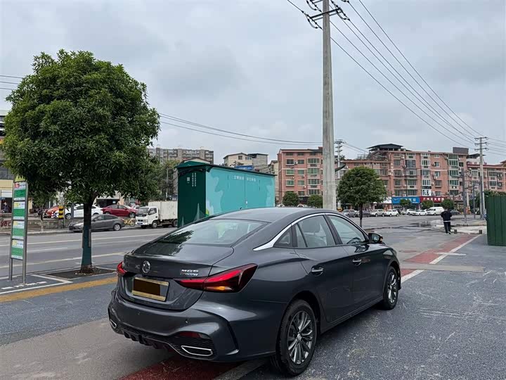 MG Motor 5 2026 2026款 180DVVT 全球豪华版