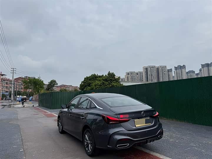 MG Motor 5 2026 2026款 180DVVT 全球豪华版