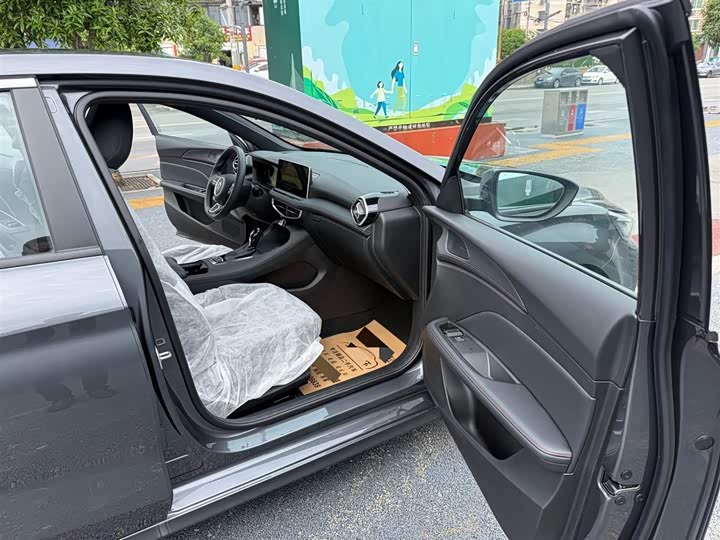 MG Motor 5 2026 2026款 180DVVT 全球豪华版