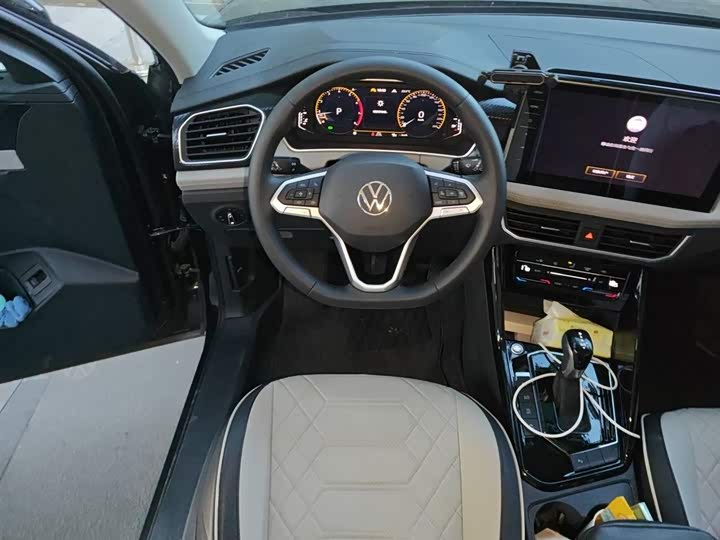 Volkswagen Tayron 2026 2026款 3000万辆甄选款 300TSI