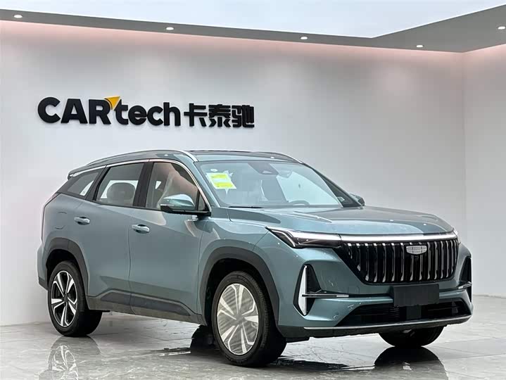 Фото 6 - Geely Atlas L
