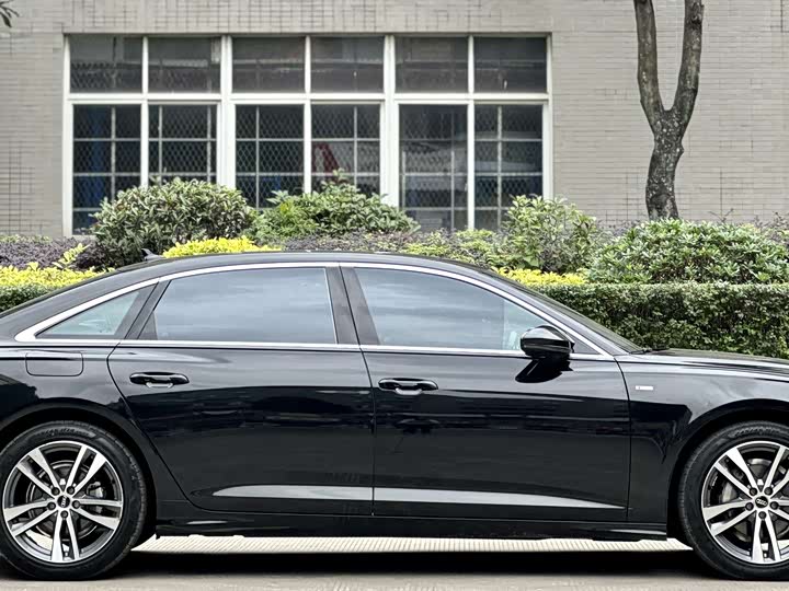 Audi A6L 2024 2024款 40 TFSI 豪华动感型