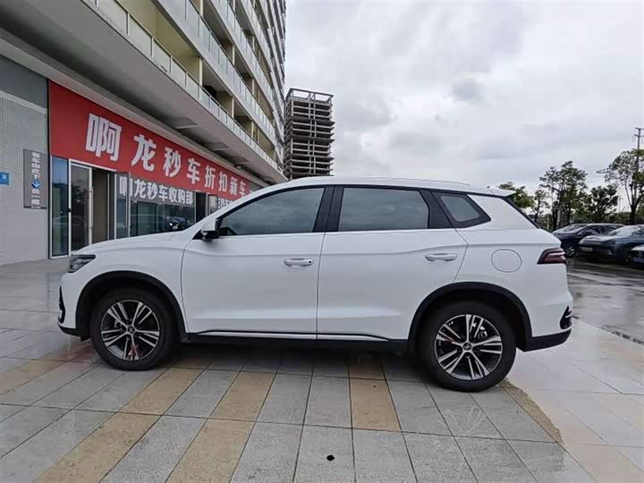 Фото 3 - BYD Song Pro Hybrid