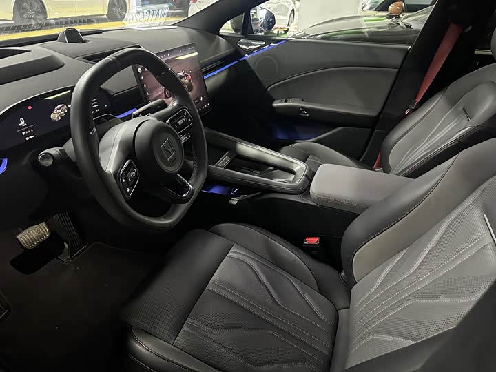 Zeekr 007 GT 2025 2025款 长续航后驱智驾版 100kWh
