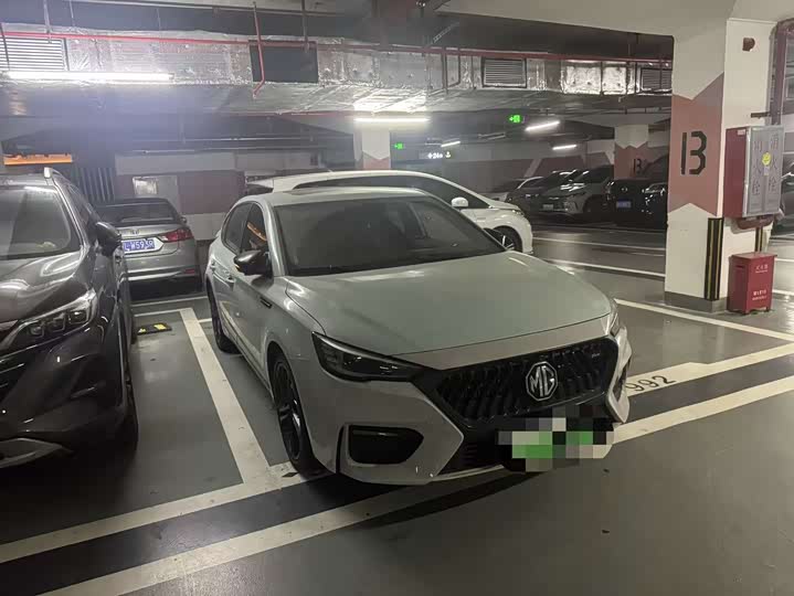 MG Motor 6 Hybrid 2020 2020款 1.5T 混动Trophy旗舰版