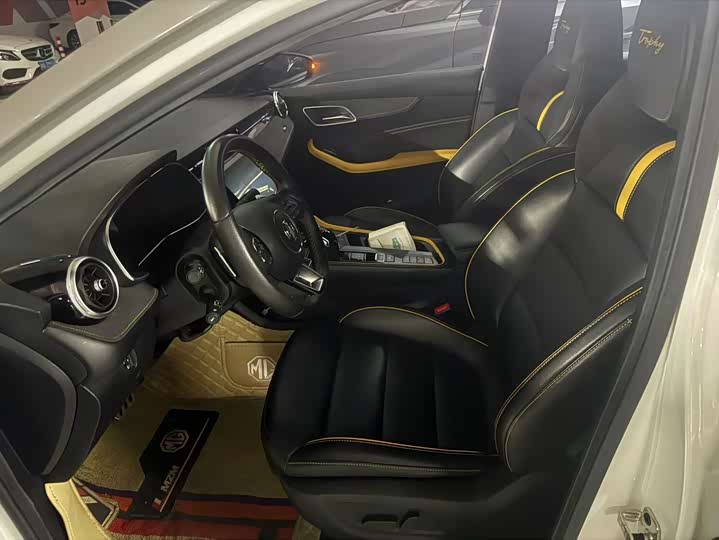 MG Motor 6 Hybrid 2020 2020款 1.5T 混动Trophy旗舰版