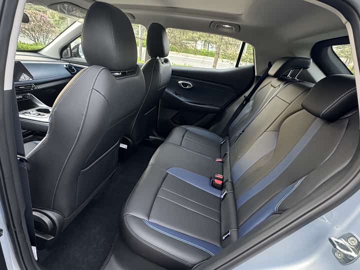 GAC Trumpchi GS3 2026 2026款 影速 270T 劲享版