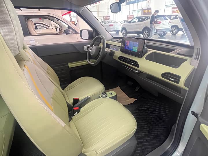 Geely Galaxy Panda Mini 2023 2023款 熊猫mini 新春版宝藏熊