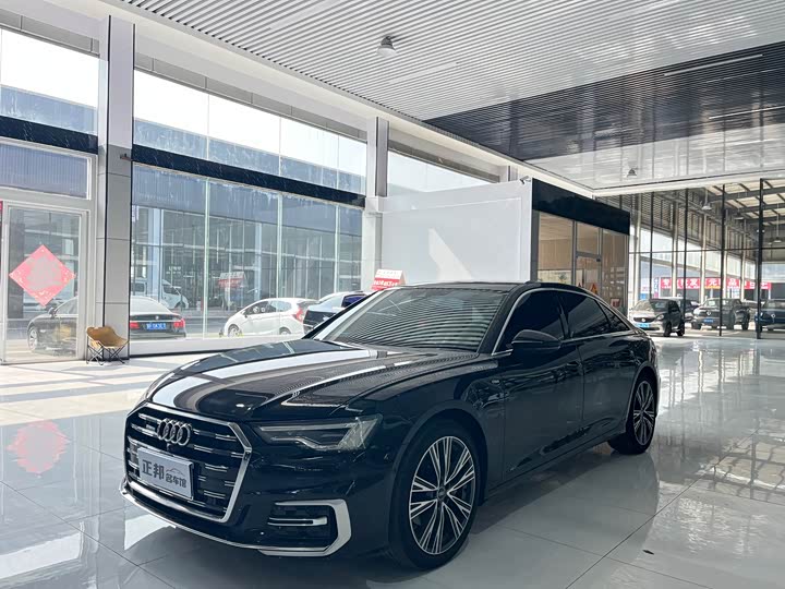 Фото 1 - Audi A6L