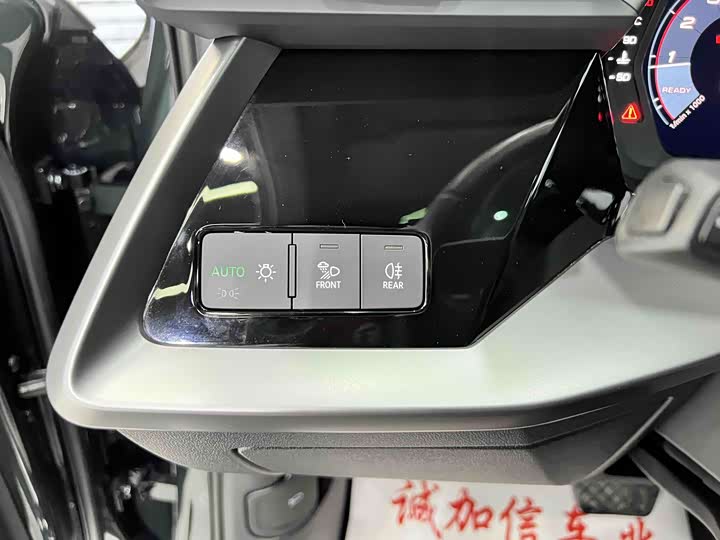 Фото 8 - Audi A3