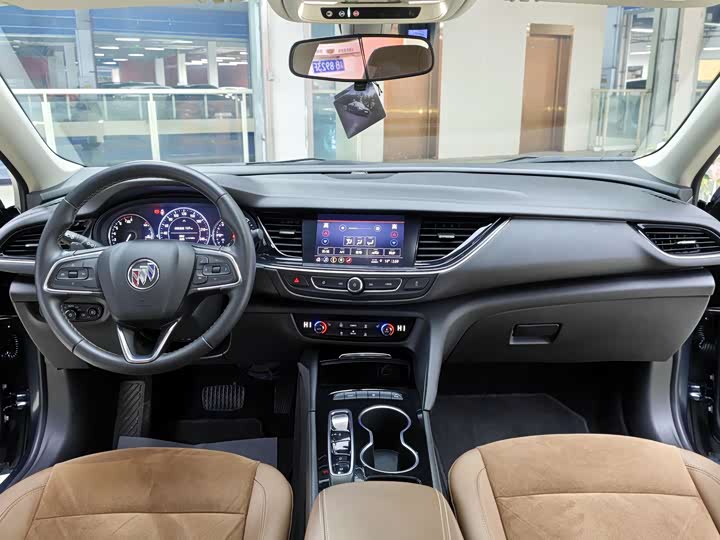 Фото 3 - Buick Regal