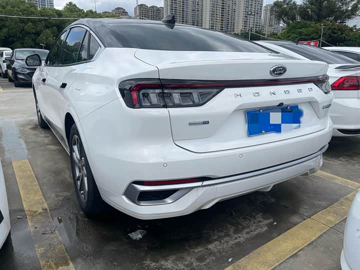 Photo 7 - Ford Mondeo