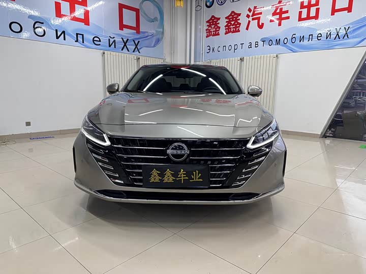 Фото 2 - Nissan Teana