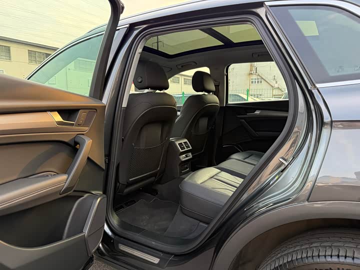 Audi Q5L 2021 2021款 40 TFSI 时尚动感型