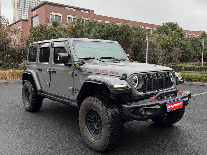 Jeep Wrangler 2021 2021款 2.0T 罗宾汉四门版