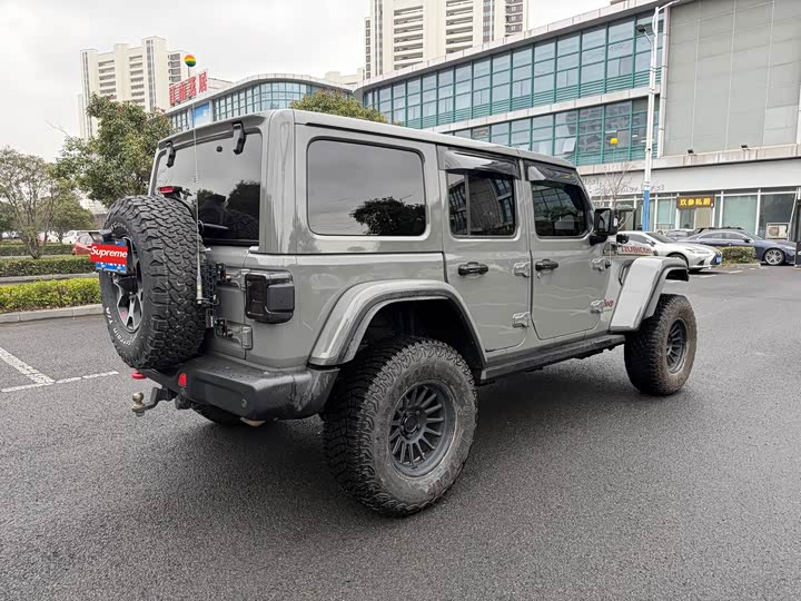 Jeep Wrangler 2021 2021款 2.0T 罗宾汉四门版