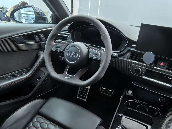 Audi RS 4 2021 2021款 RS4 Avant 暗金版