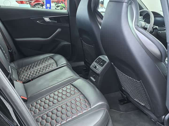Audi RS 4 2021 2021款 RS4 Avant 暗金版