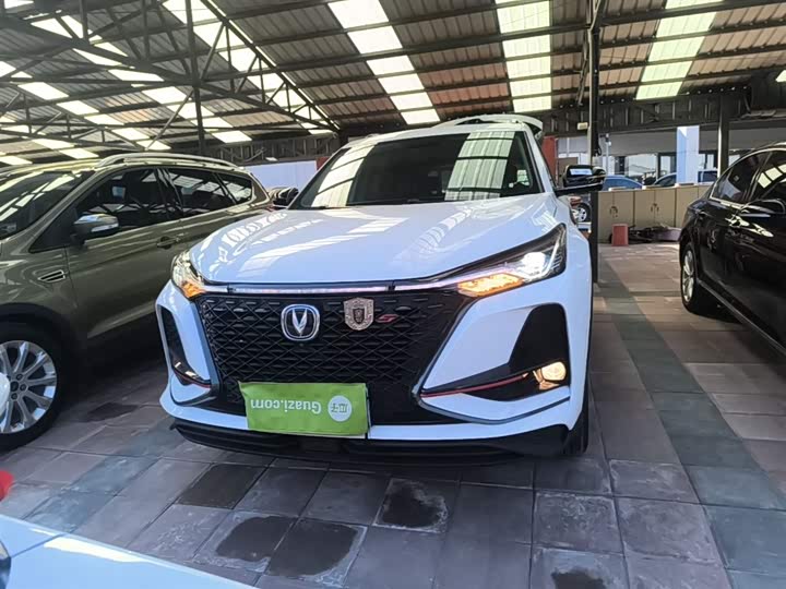 Zdjęcie 3 - Changan CS75 Plus