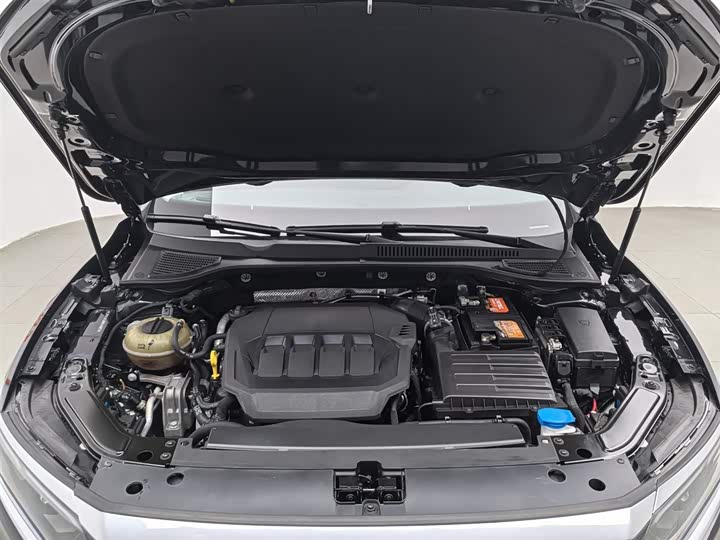 Фото 6 - Volkswagen Passat