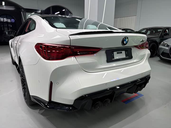 BMW M4 2024 2024款 M4双门轿跑车 M xDrive 雷霆版
