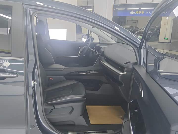 Hyundai Custo 2024 2024款 270TGDi LUX 尊贵版