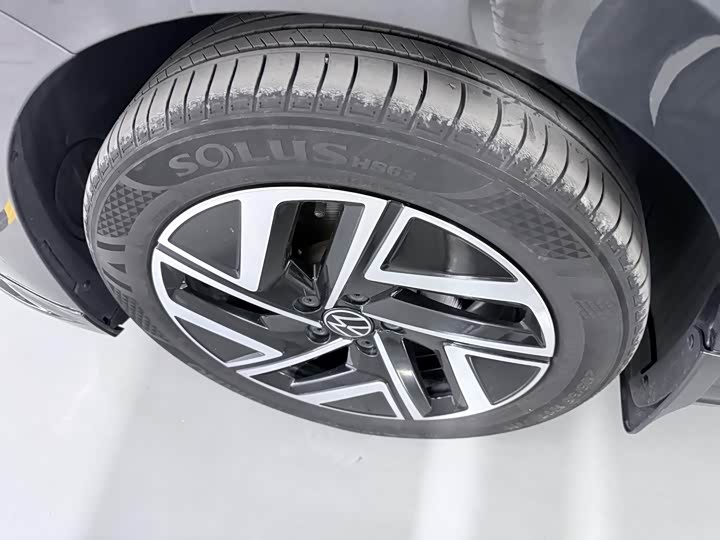 Фото 5 - Volkswagen Sagitar L