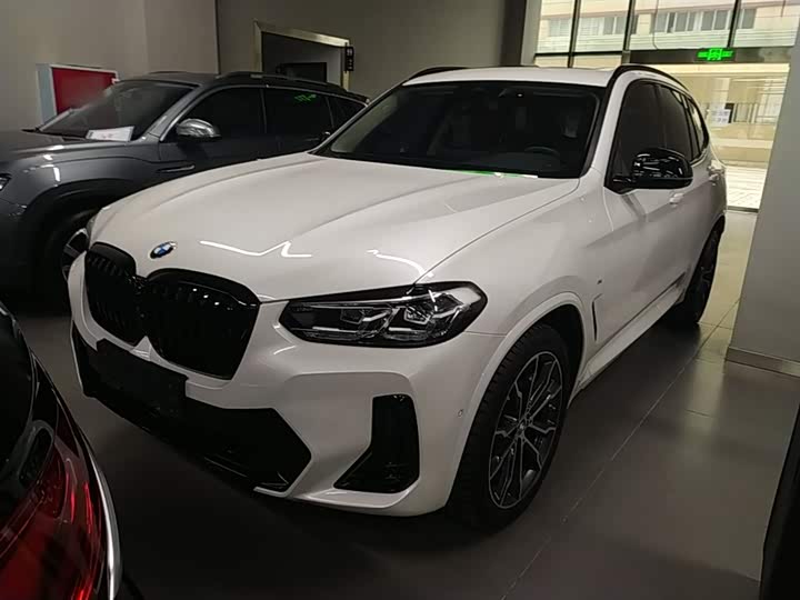 Фото 2 - BMW X3