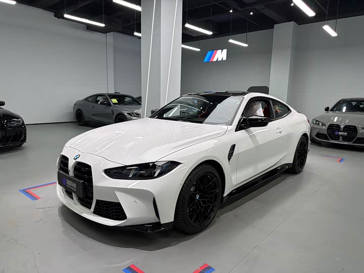 BMW M4 2024 2024款 M4双门轿跑车 M xDrive 雷霆版
