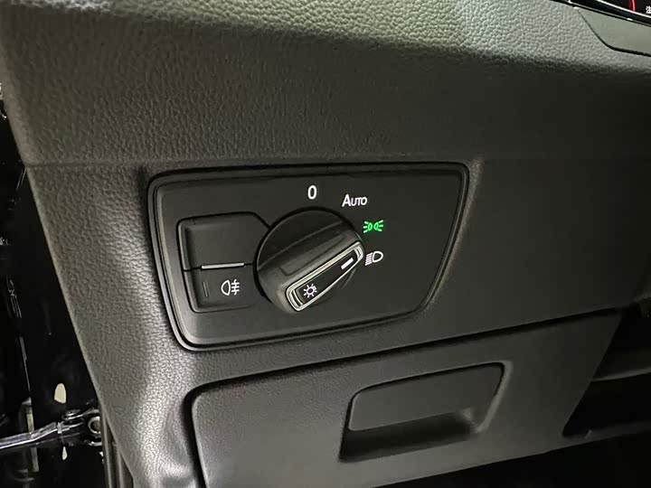 Volkswagen Magotan 2026 2026款 3000万辆甄选款 380TSI DSG豪华型