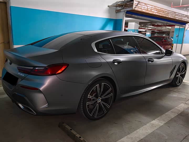 BMW 8 Series 2022 2022款 840i xDrive 四门轿跑车 M运动套装