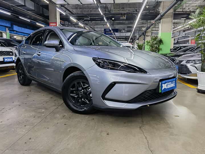 BYD Seal 05 DM-i Hybrid 2025 2025款 DM-i 智驾版 55KM豪华型